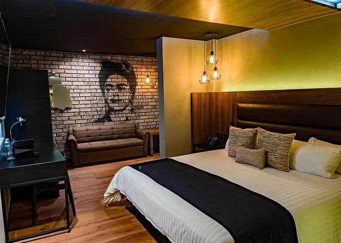 Cadillac Boutique Hotel 4*