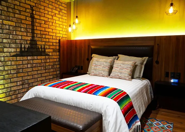 Cadillac Boutique Hotel 4*