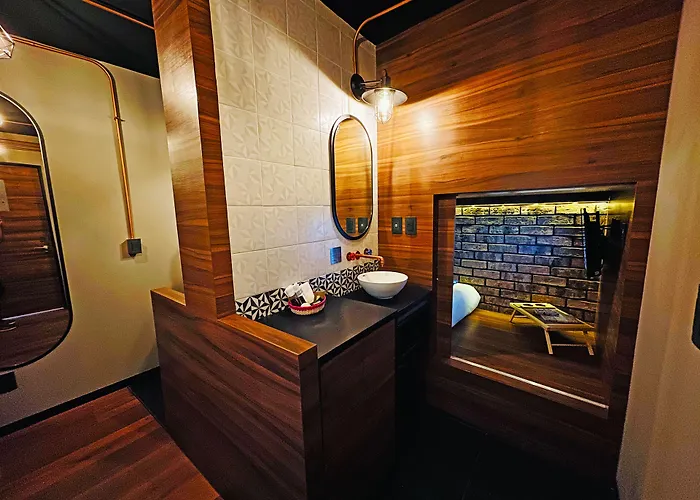 Cadillac Boutique Hotel
